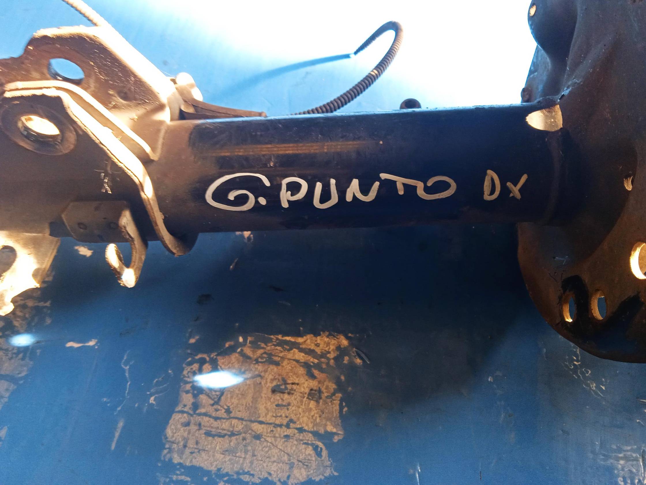 Ammortizzatore ant. dx.